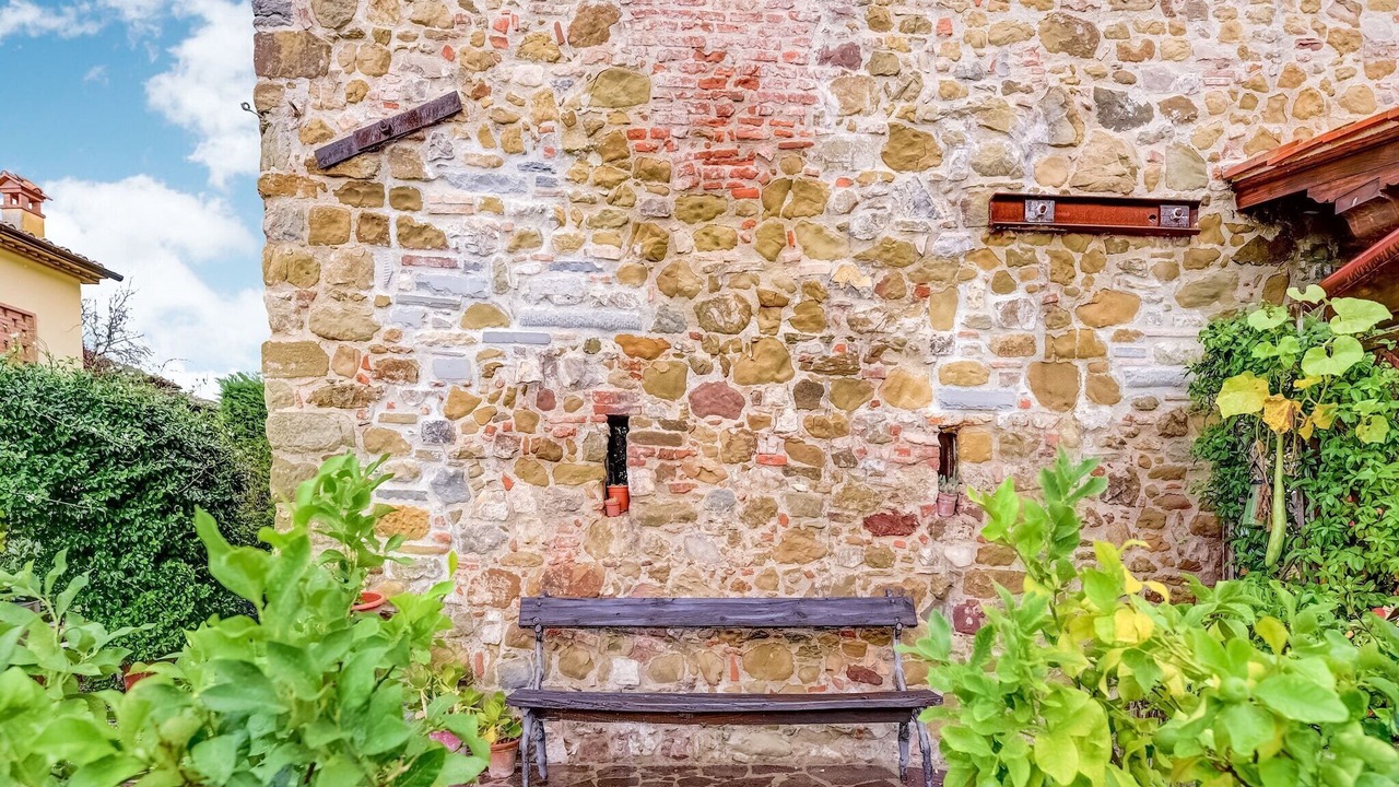 Photo of Patio Balcony in Monterchi