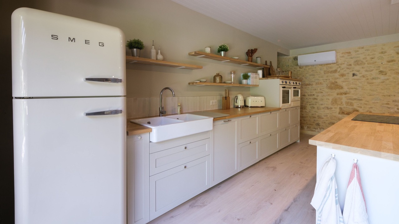 Photo of Kitchen in Saint-Andre-dAllas