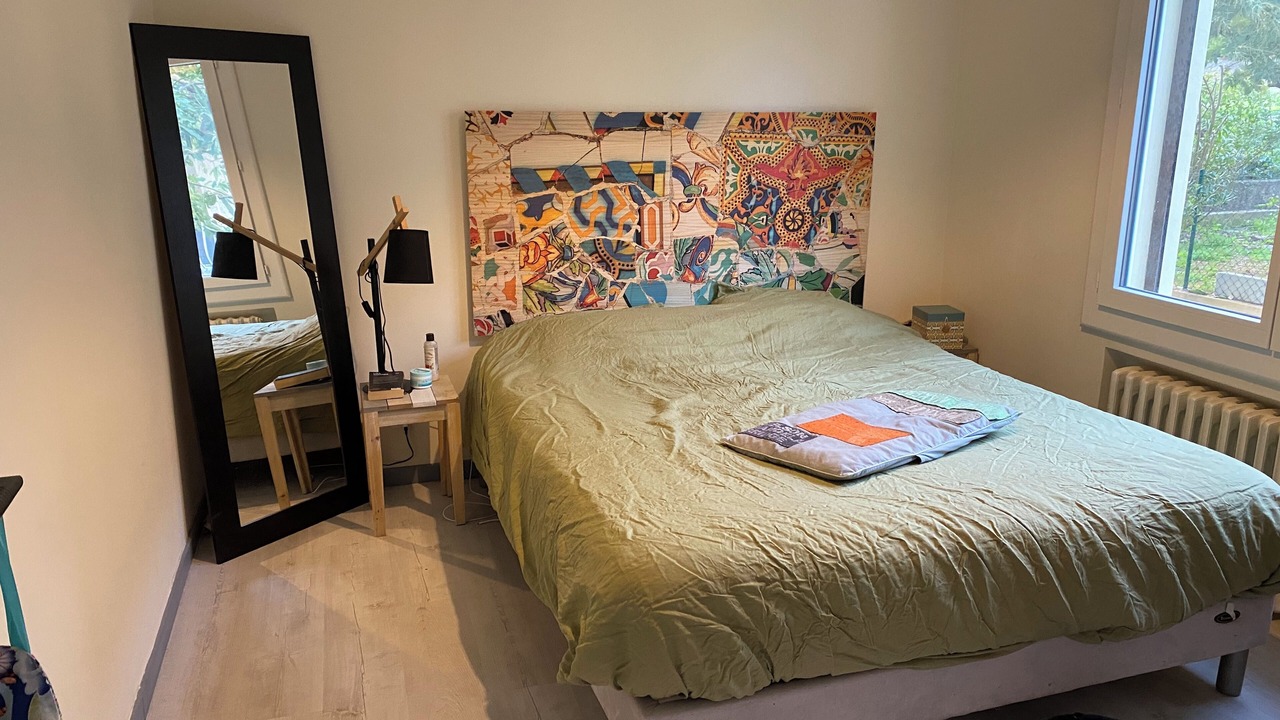 Photo of Bedroom in Hyeres City Centre
