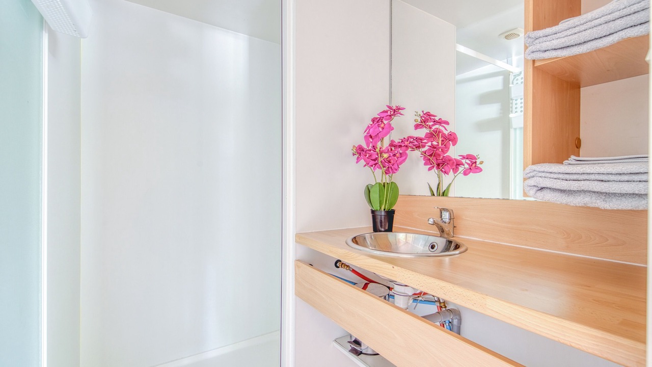 Photo of Bathroom in Ares