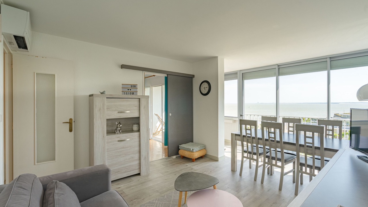 Photo of Livingroom in Royan