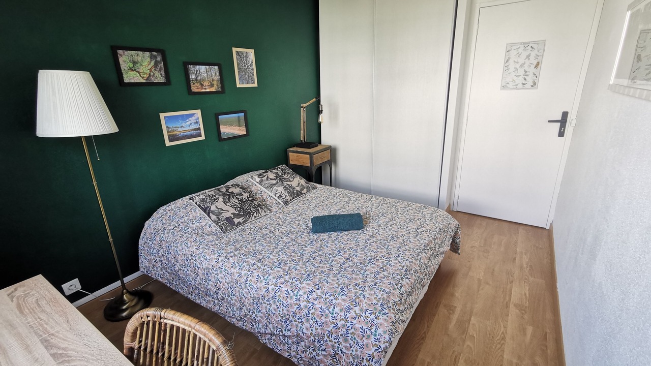 Photo of Bedroom in Merignac
