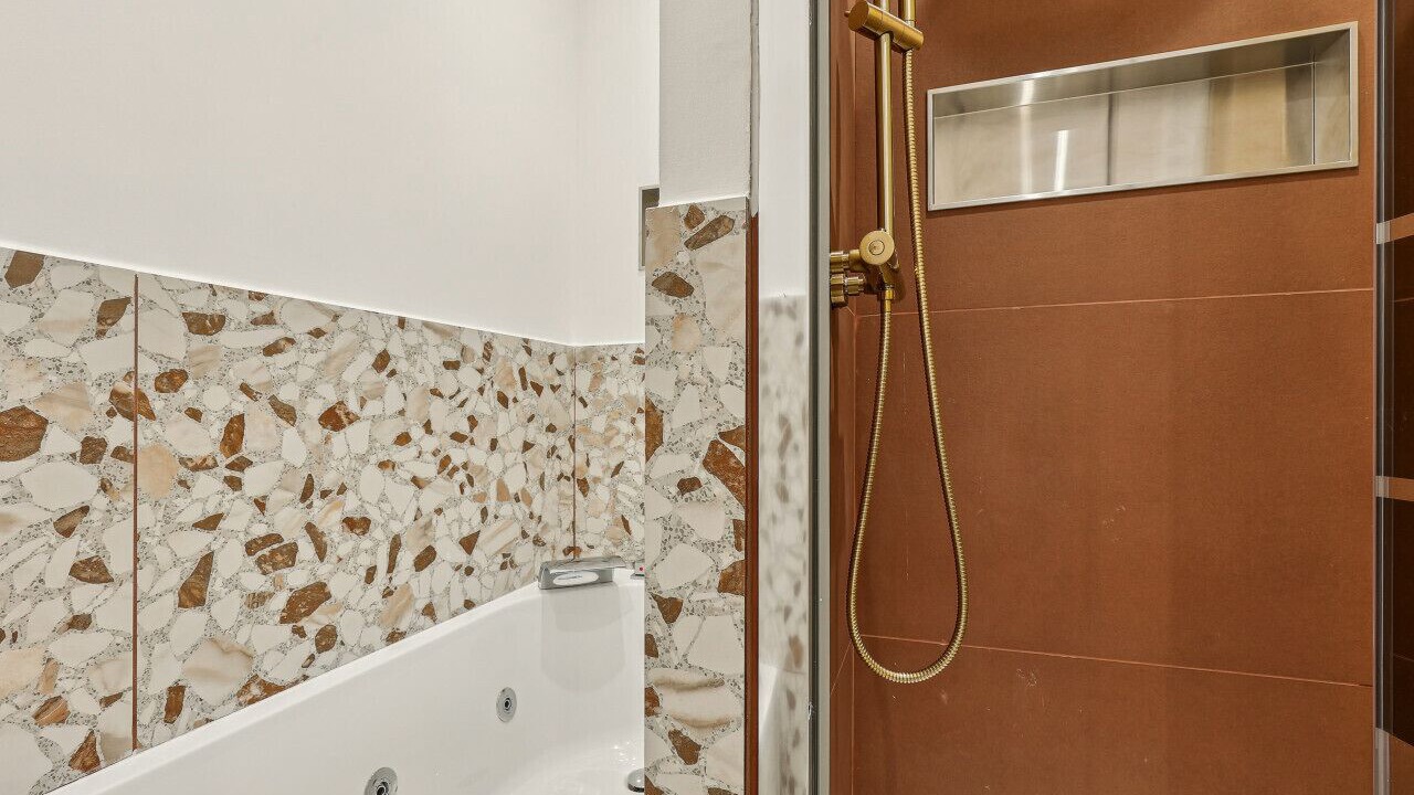 Photo of Bathroom in Gambetta