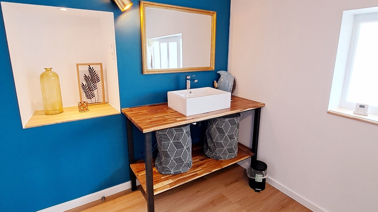 Photo of Bathroom in Poey-d'Oloron