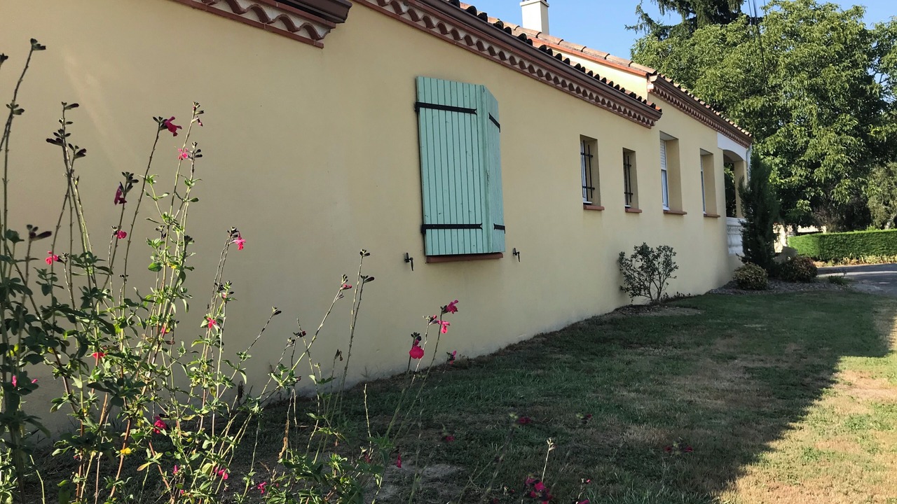 Photo of Outdoor in Barinque