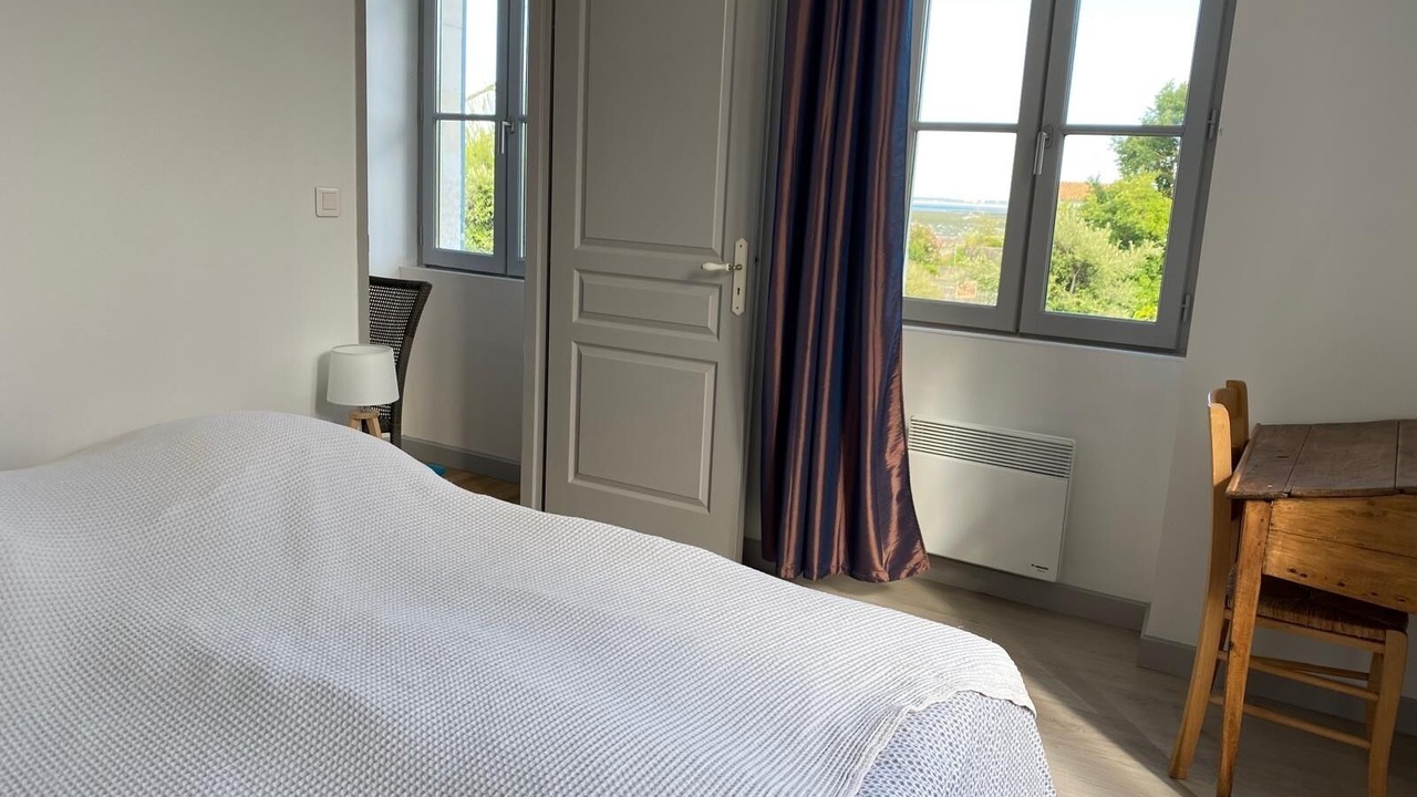 Photo of Bedroom in Le Chateau-d'Oleron