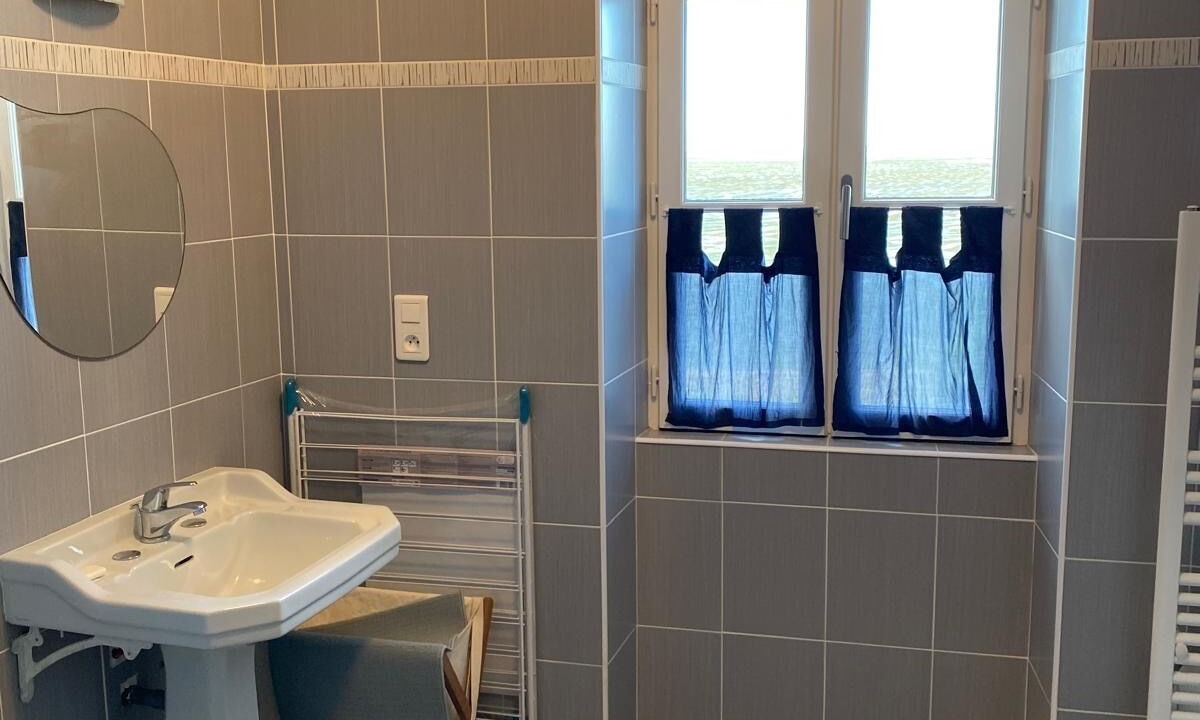 Photo of Bathroom in Le Chateau-d'Oleron