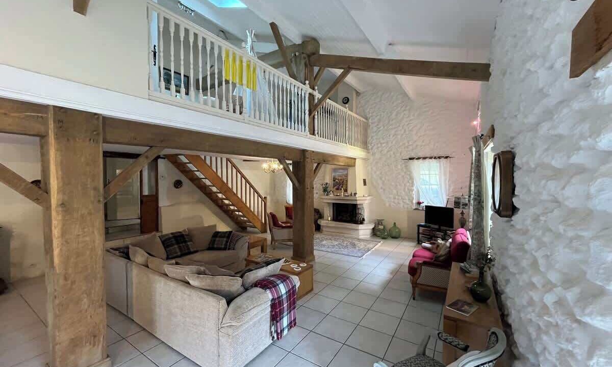 Photo of Livingroom in Siorac-de-Riberac