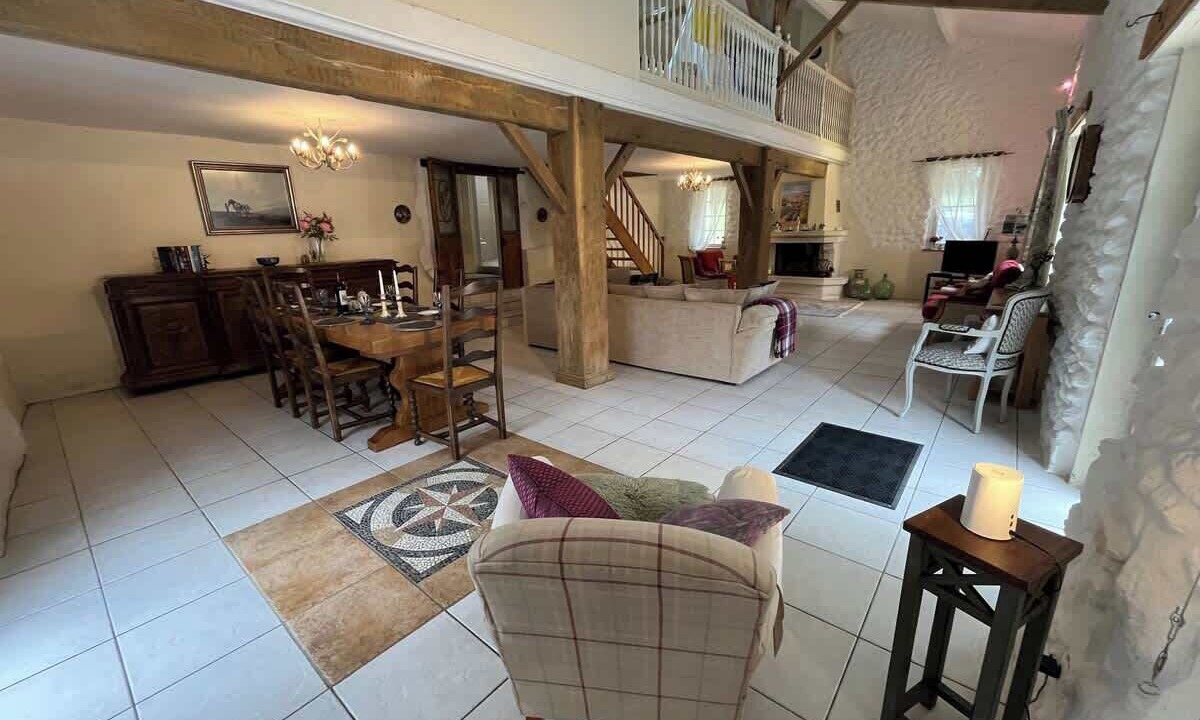 Photo of Livingroom in Siorac-de-Riberac