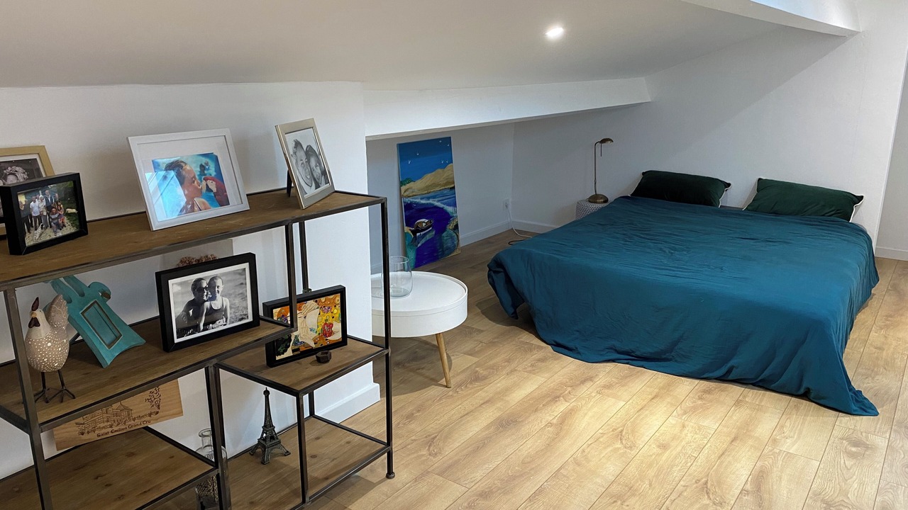 Photo of Bedroom in Villenave-d'Ornon