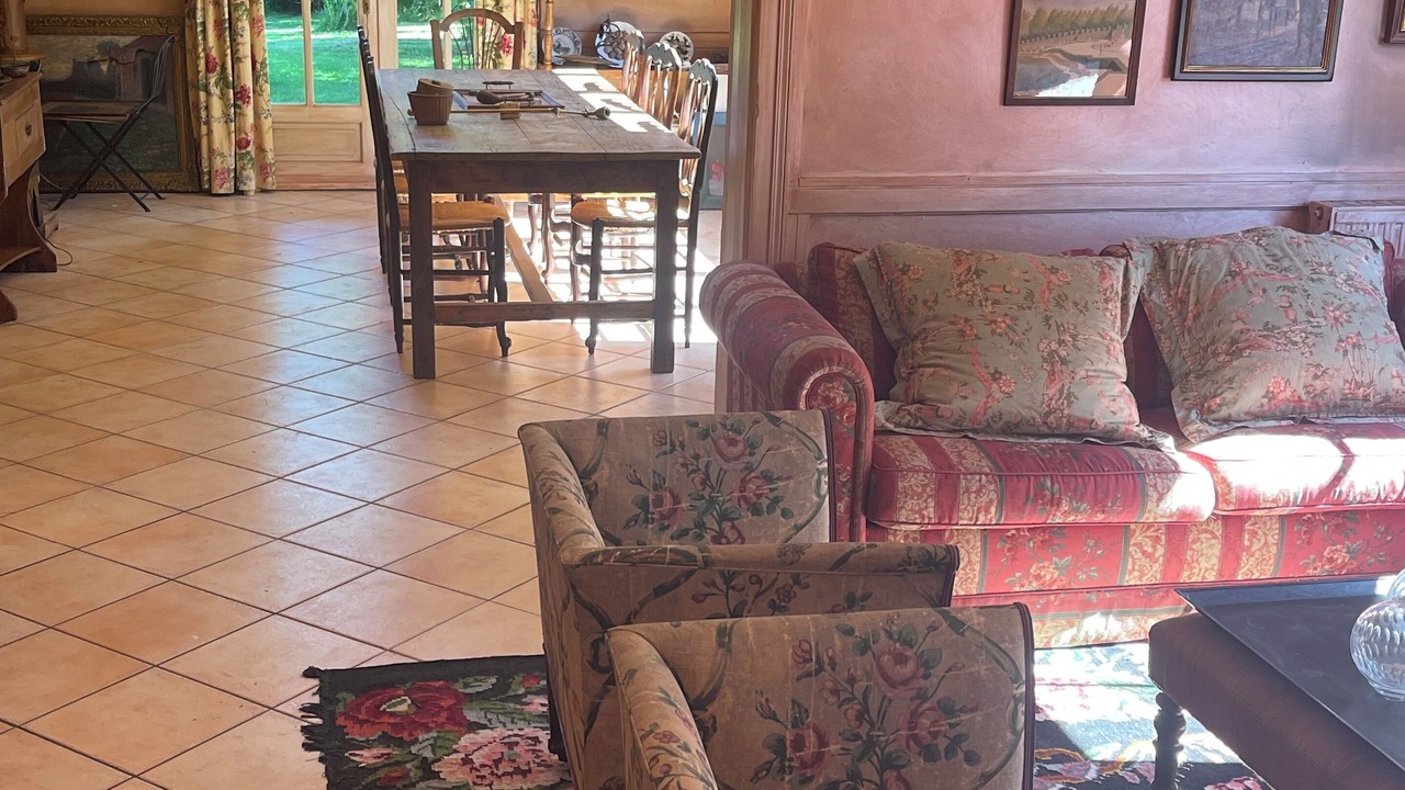 Photo of Livingroom in Saint-Julien-en-Born
