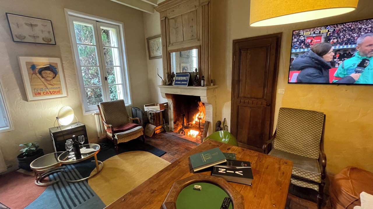 Photo of Bedroom in Saint-Emilion