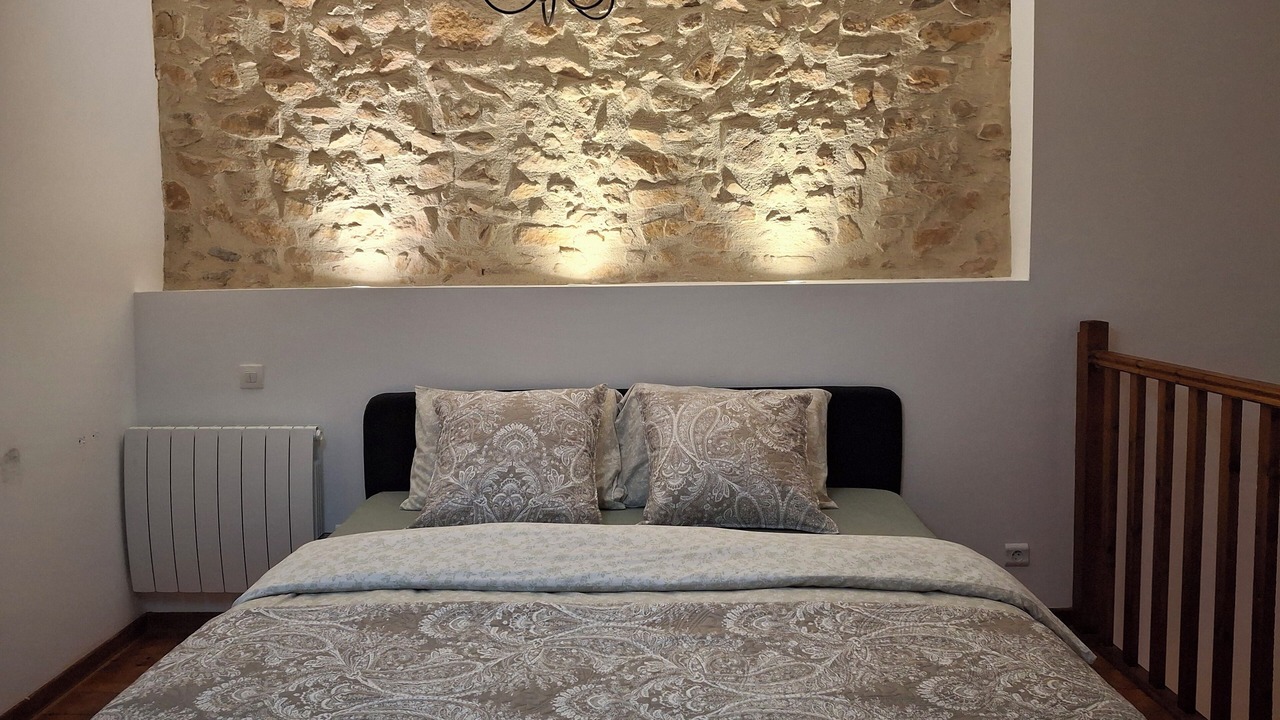 Photo of Bedroom in Roussines