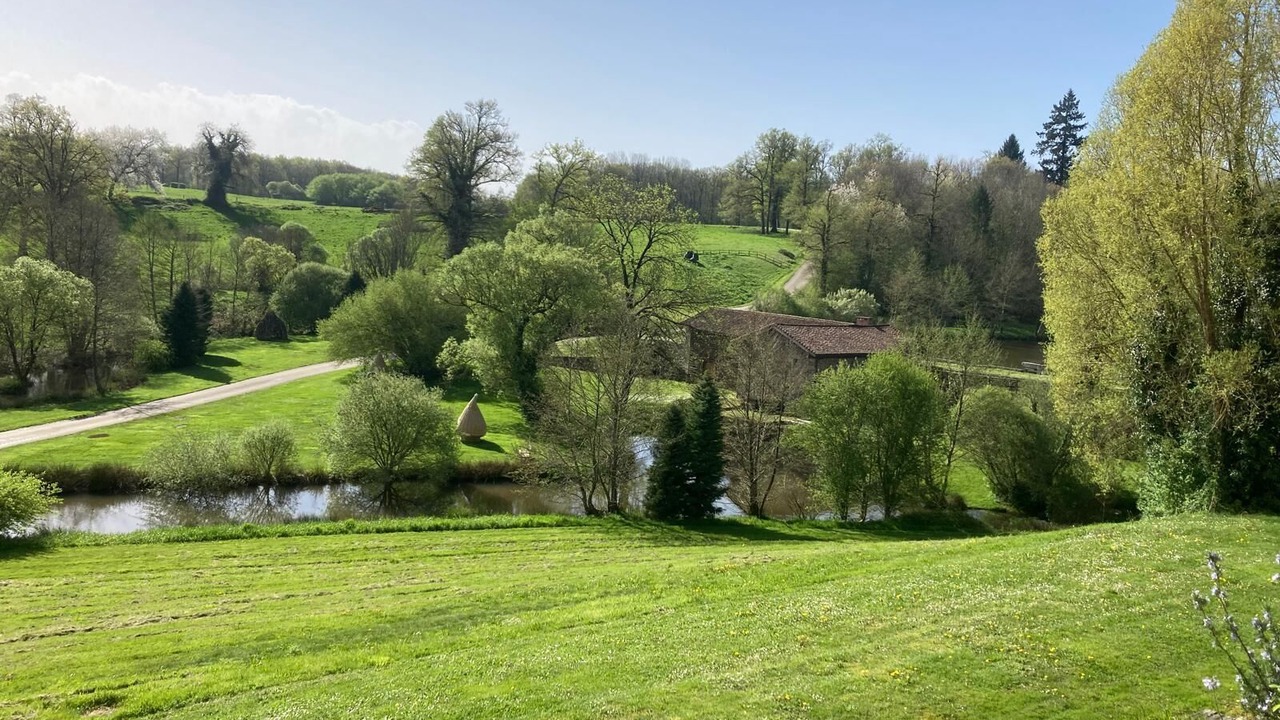 Photo of Outdoor in Roussines