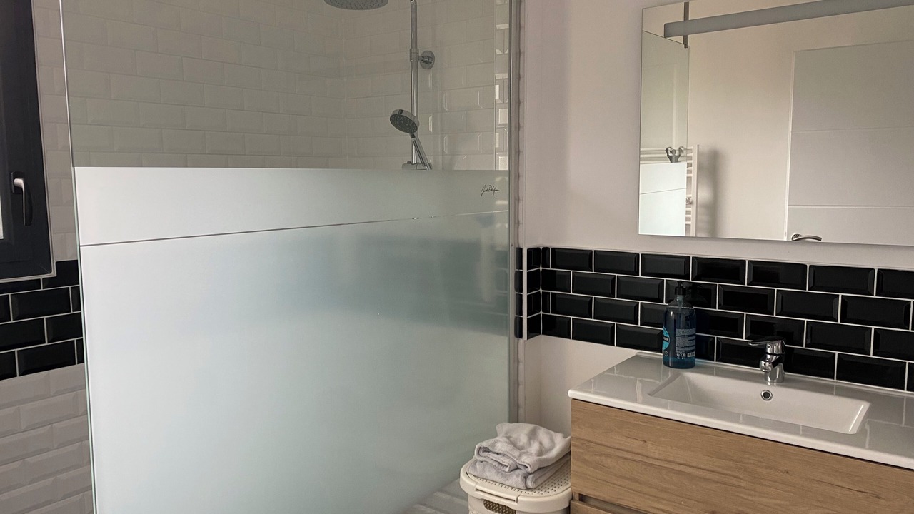 Photo of Bathroom in Pessac
