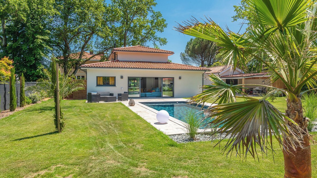 Photo of Outdoor in Pessac