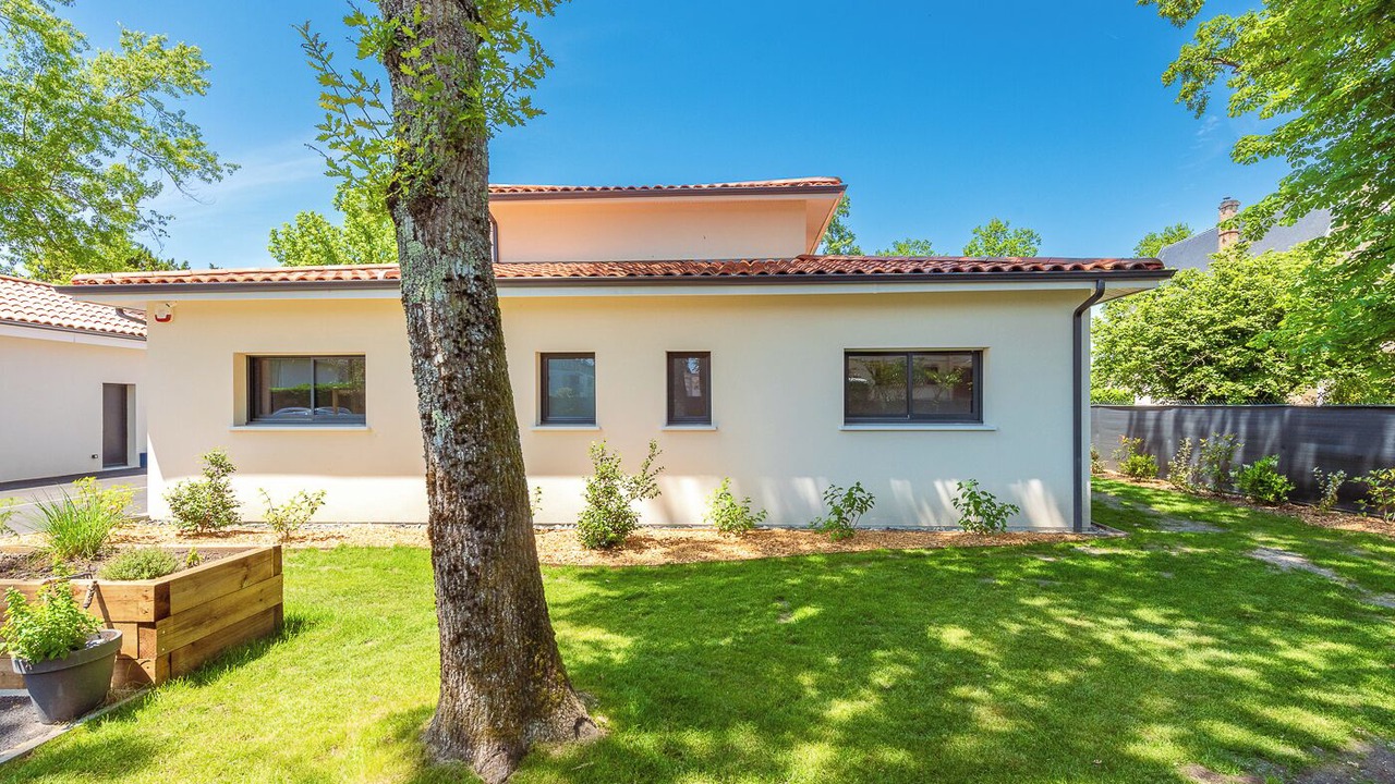 Photo of Outdoor in Pessac