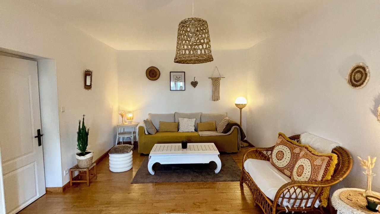Photo of Livingroom in Marthon
