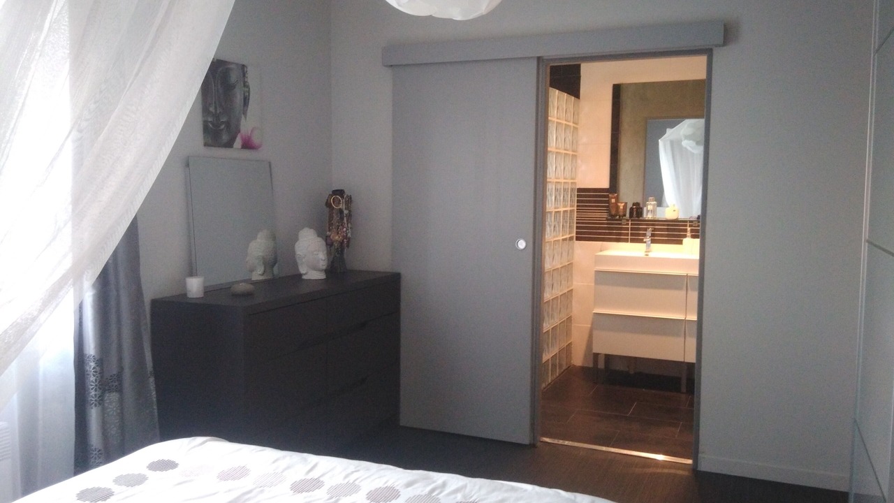 Photo of Bedroom in Saint-Medard-en-Jalles