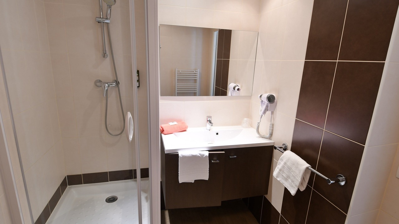 Photo of Bathroom in Bordeaux-Lac