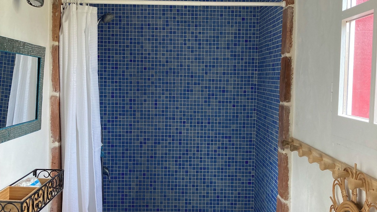 Photo of Bathroom in Leon