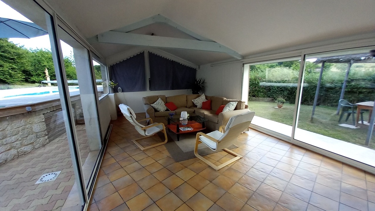 Photo of Livingroom in Montayral