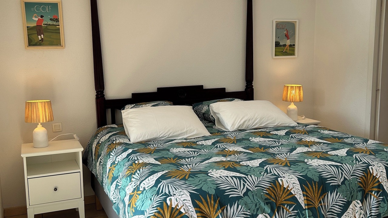 Photo of Bedroom in Lacanau-Ocean