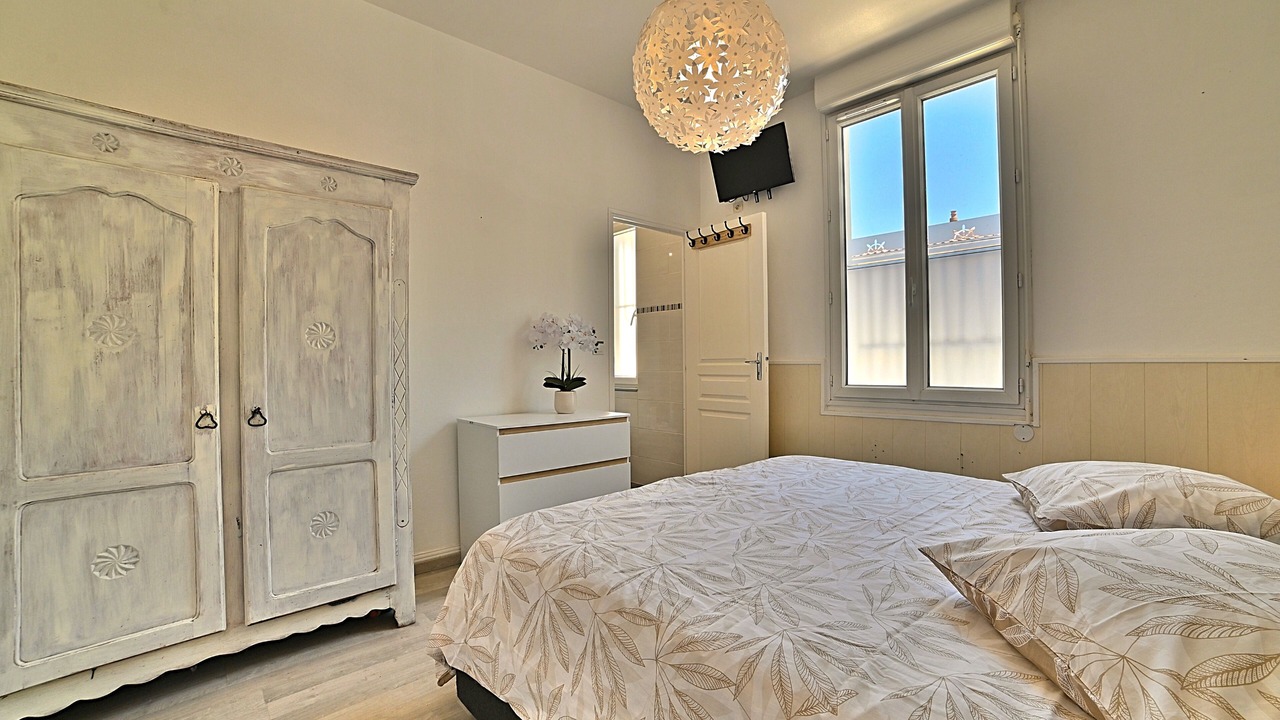 Photo of Bedroom in Ronce-les-Bains