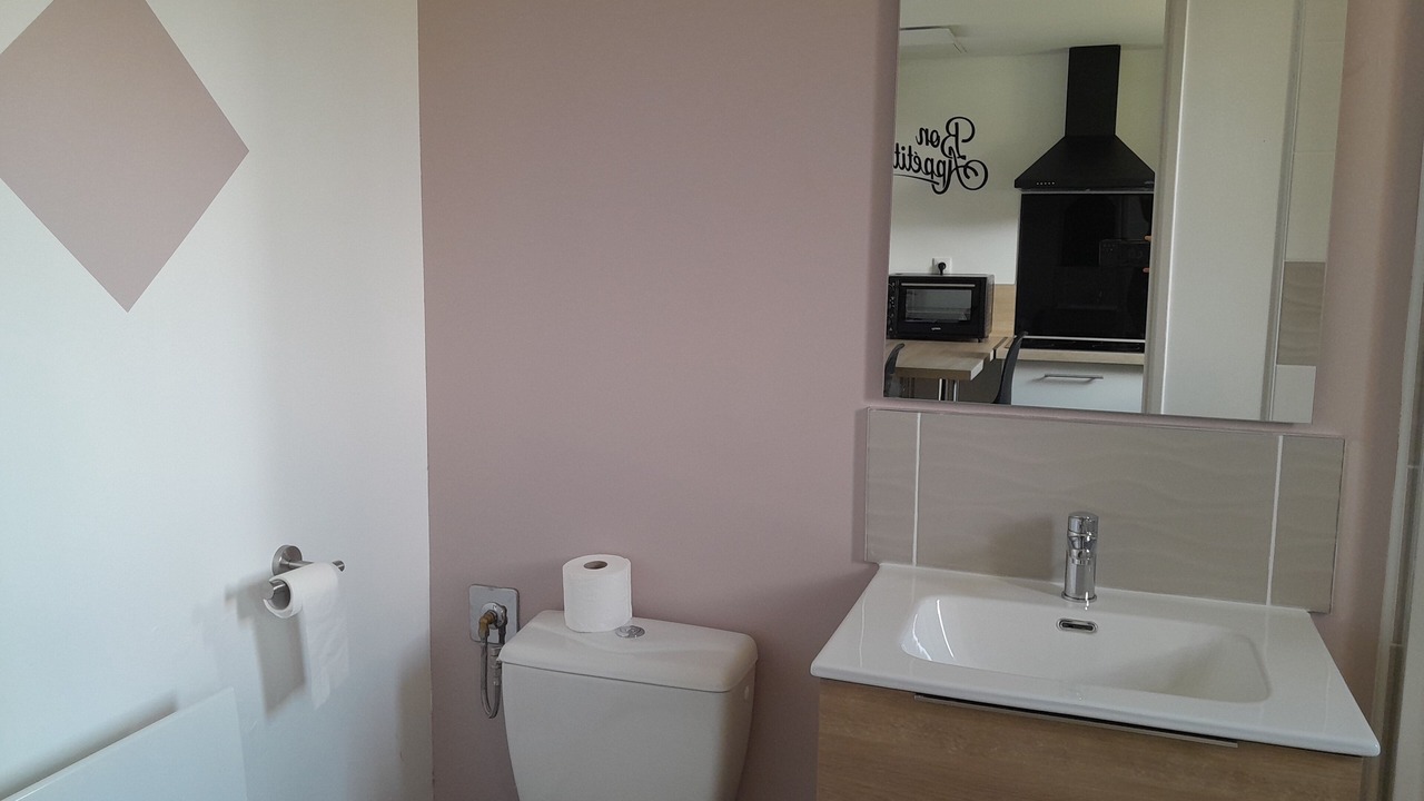 Photo of Bathroom in Saint-Pardoux
