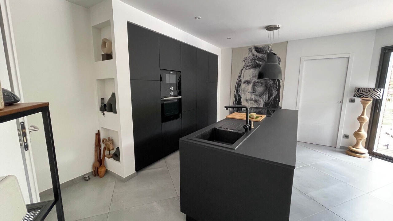 Photo of Kitchen in Saint-Palais-sur-Mer