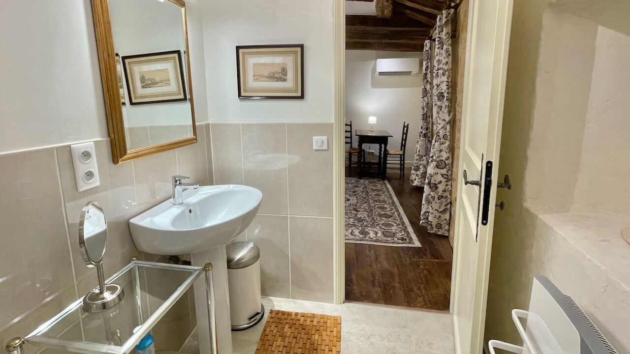 Photo of Bathroom in Beynac-et-Cazenac