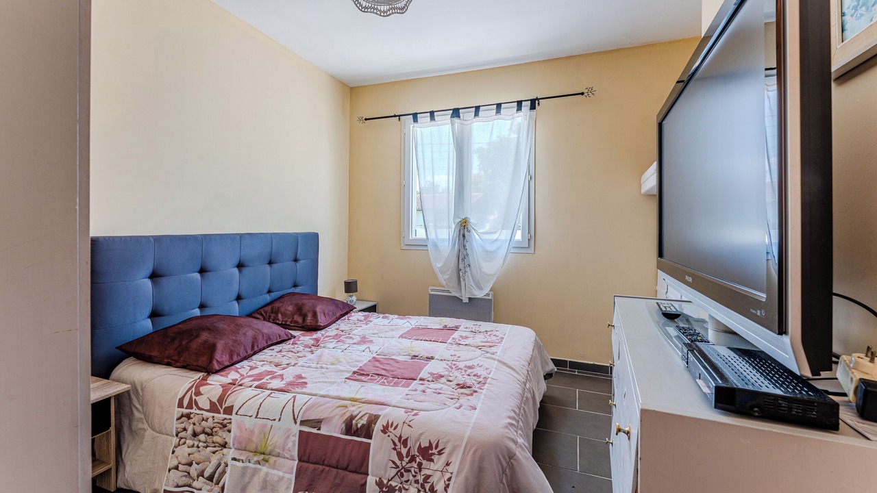 Photo of Bedroom in Mios