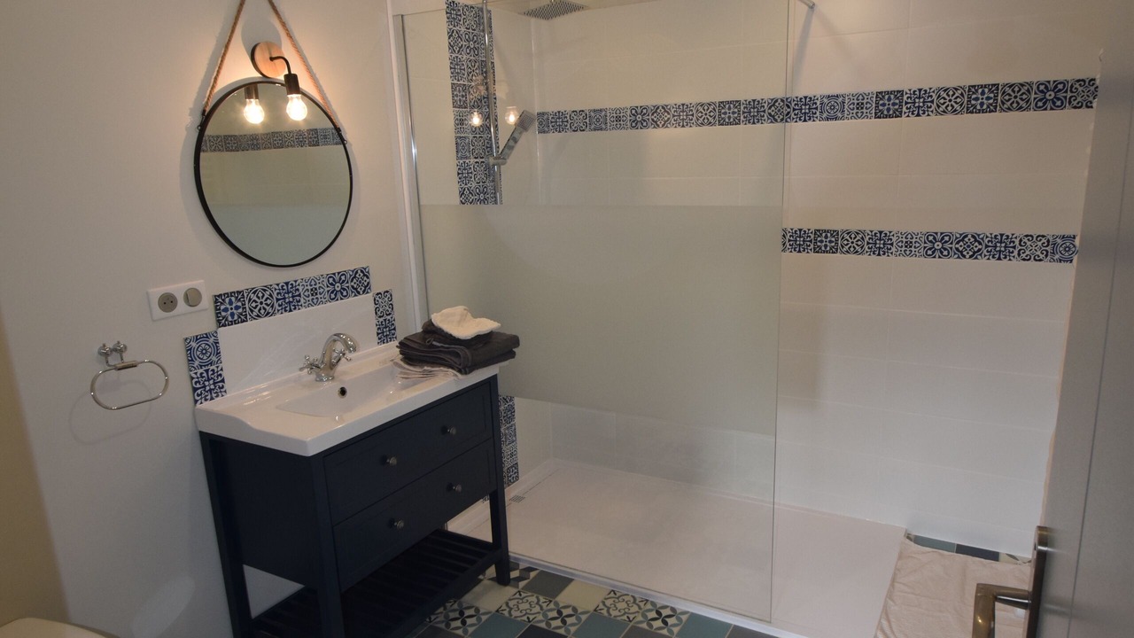 Photo of Bathroom in Chaunay