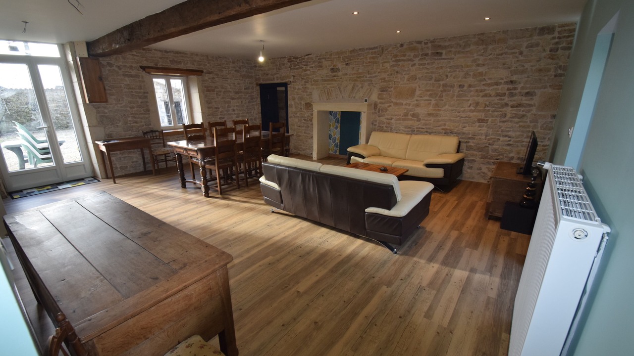 Photo of Livingroom in Chaunay