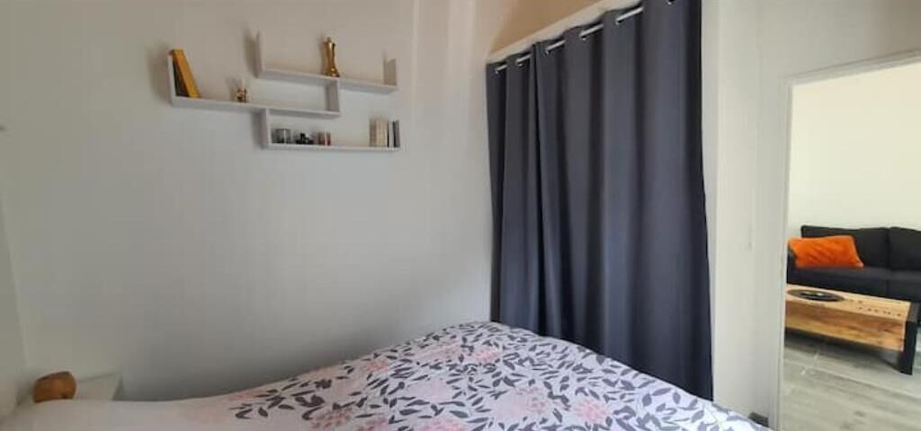 Photo of Bedroom in Cognac