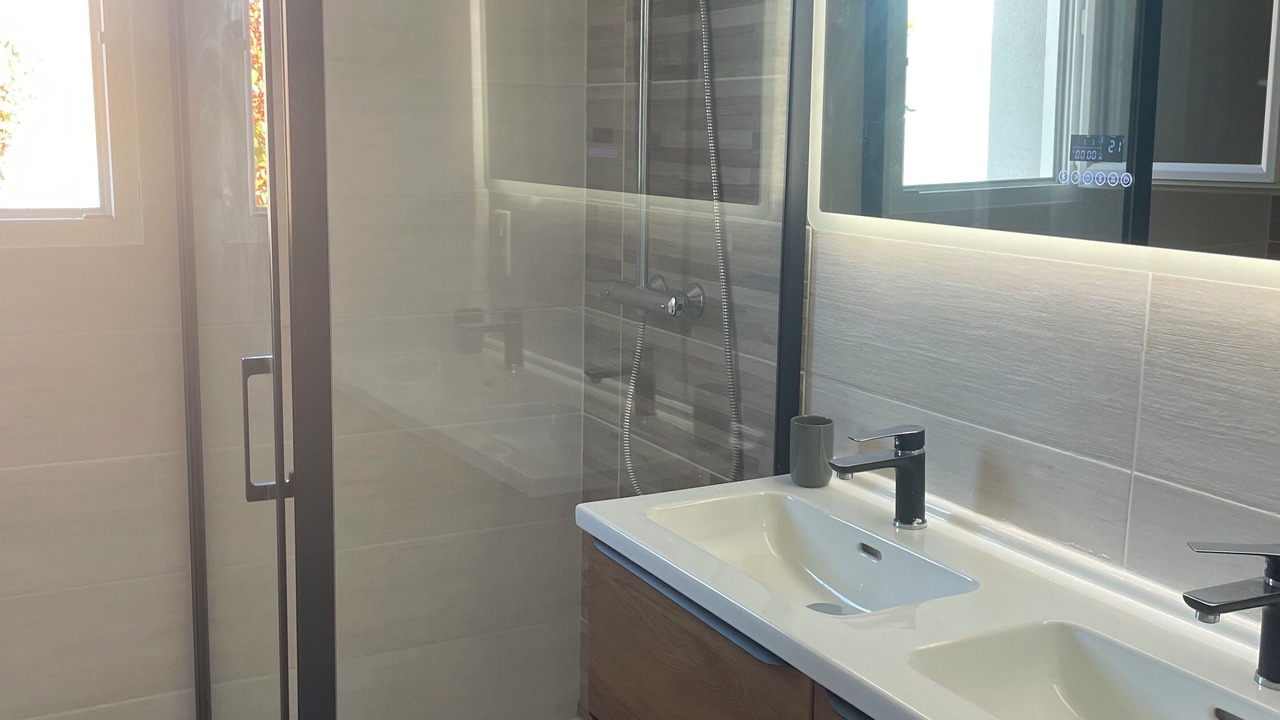 Photo of Bathroom in Boulazac-Isle-Manoire