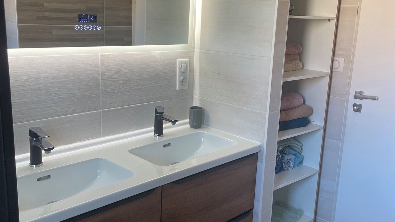 Photo of Bathroom in Boulazac-Isle-Manoire