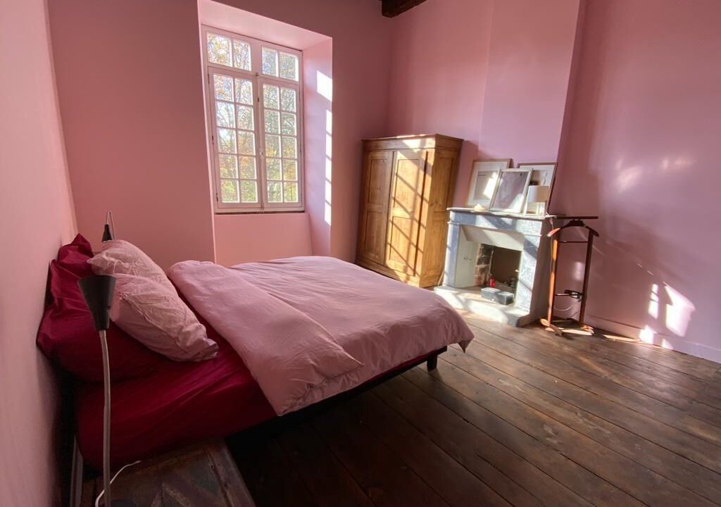 Photo of Bedroom in Montbron