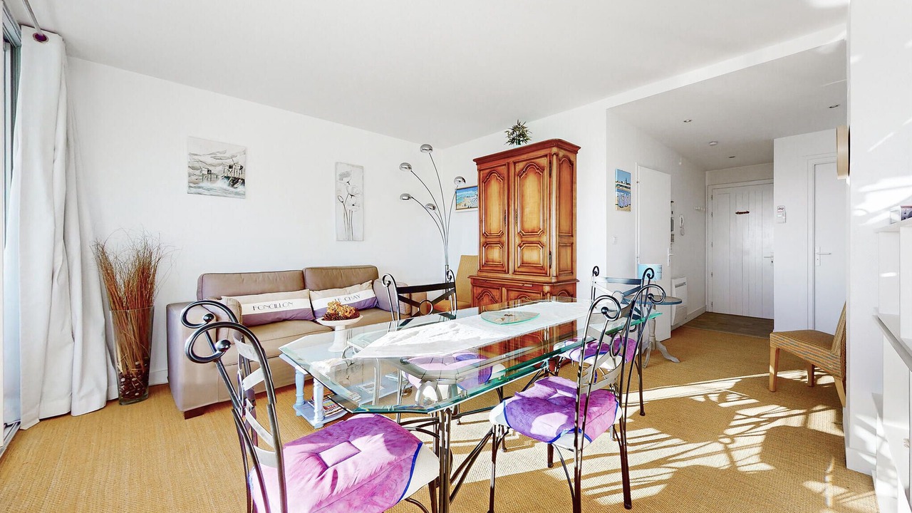 Photo of Bedroom in Royan