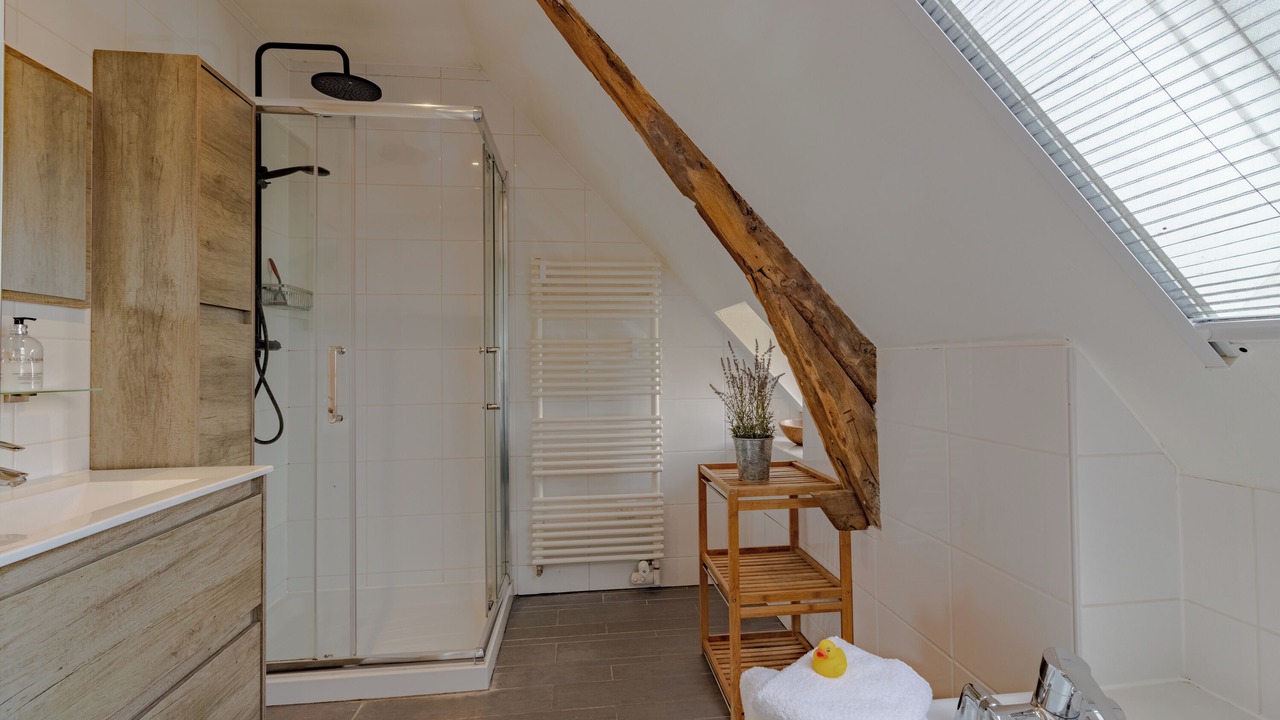Photo of Bathroom in Jayac
