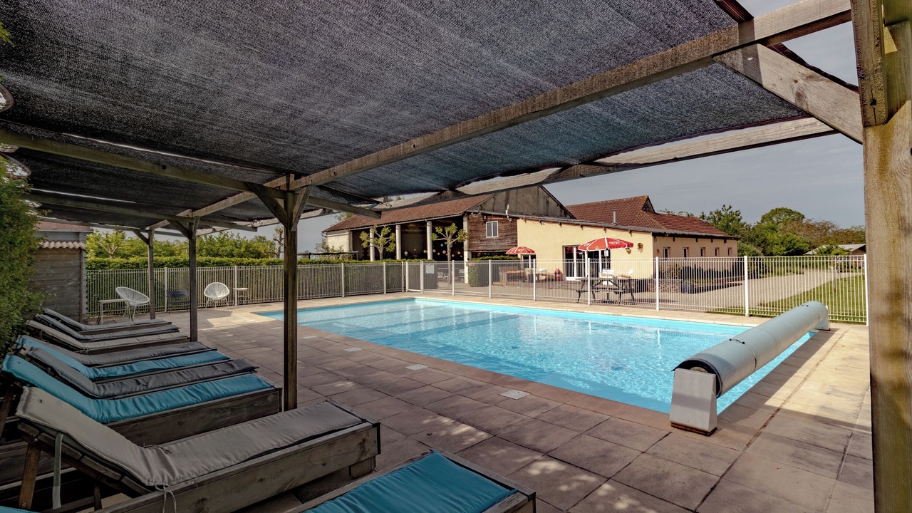 Photo of Outdoor in Jayac