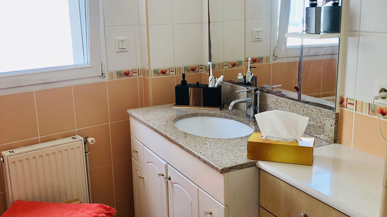 Photo of Bathroom in Port District