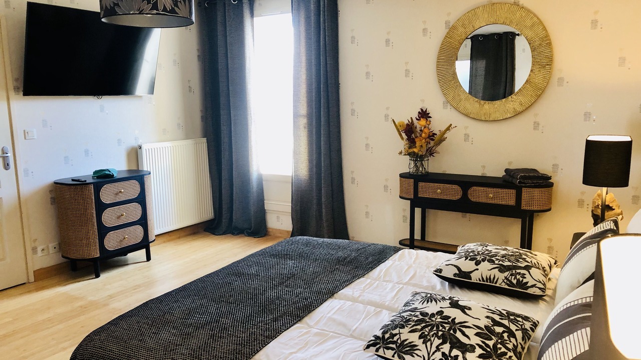 Photo of Bedroom in Port District