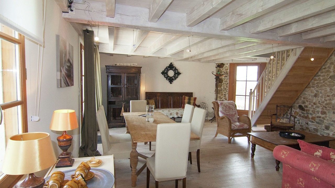 Photo of Livingroom in Roussines
