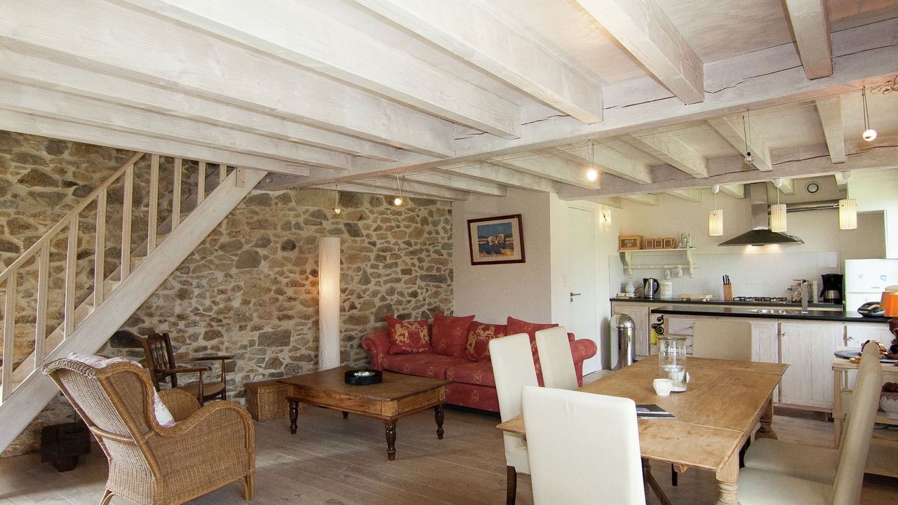 Photo of Livingroom in Roussines