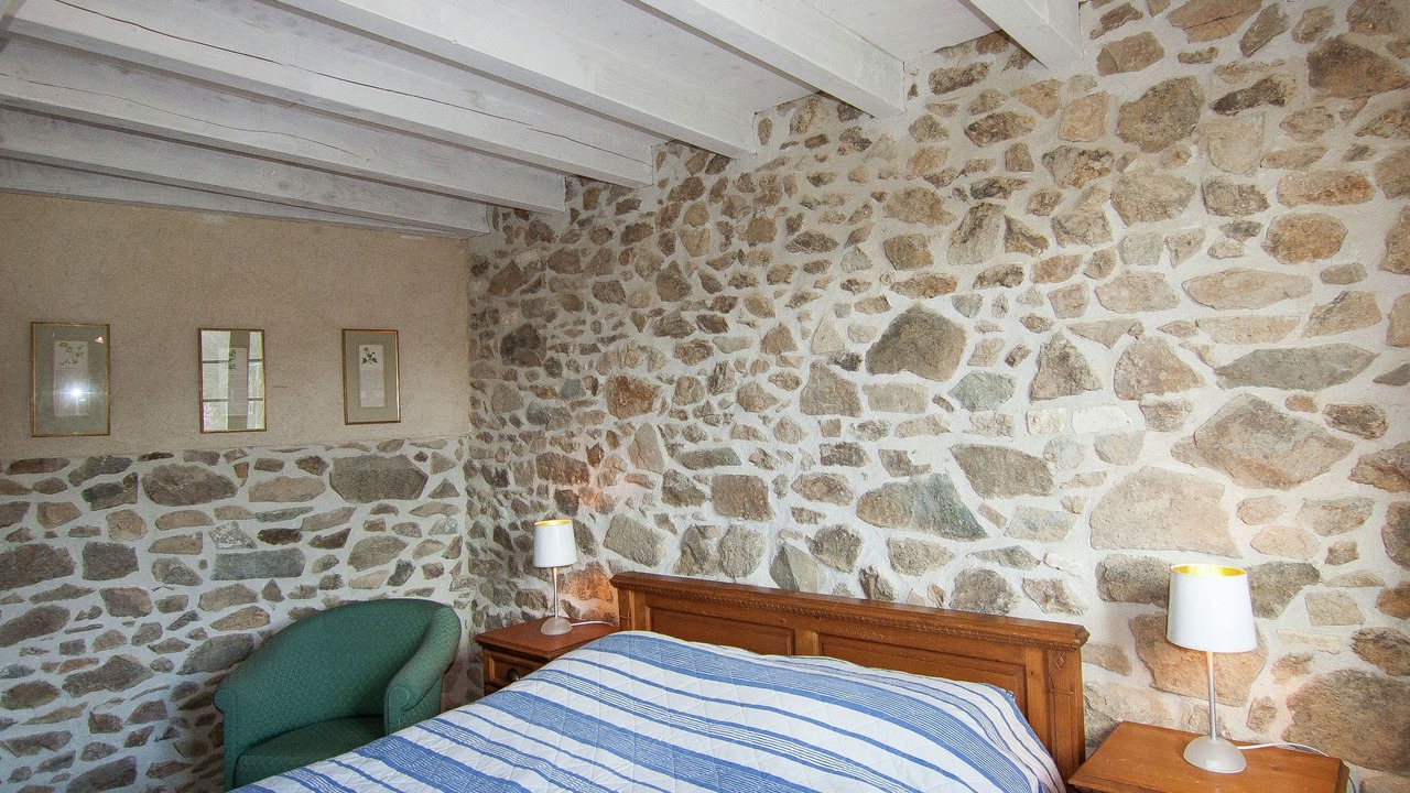 Photo of Others in Roussines