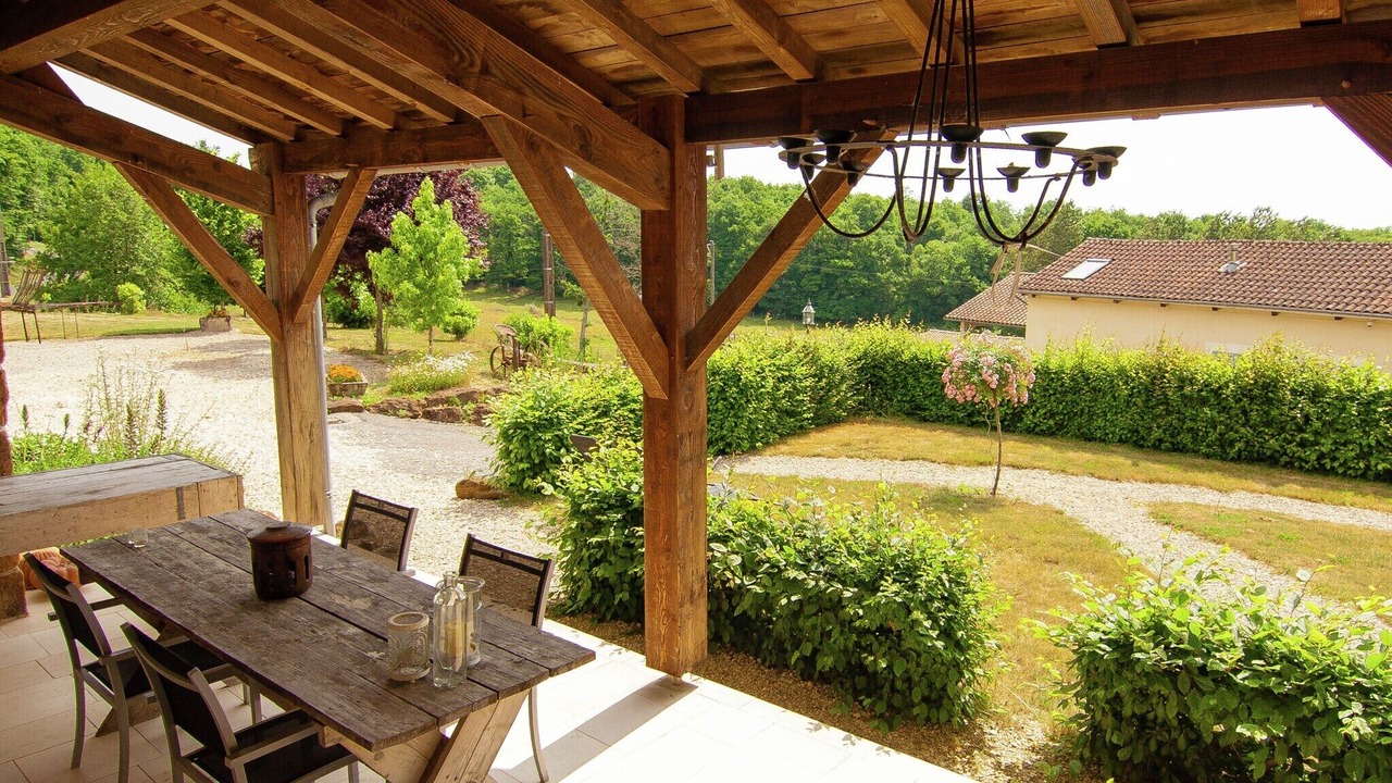 Photo of Patio Balcony in Roussines