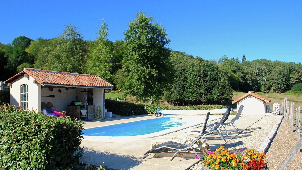 Photo of Outdoor in Roussines