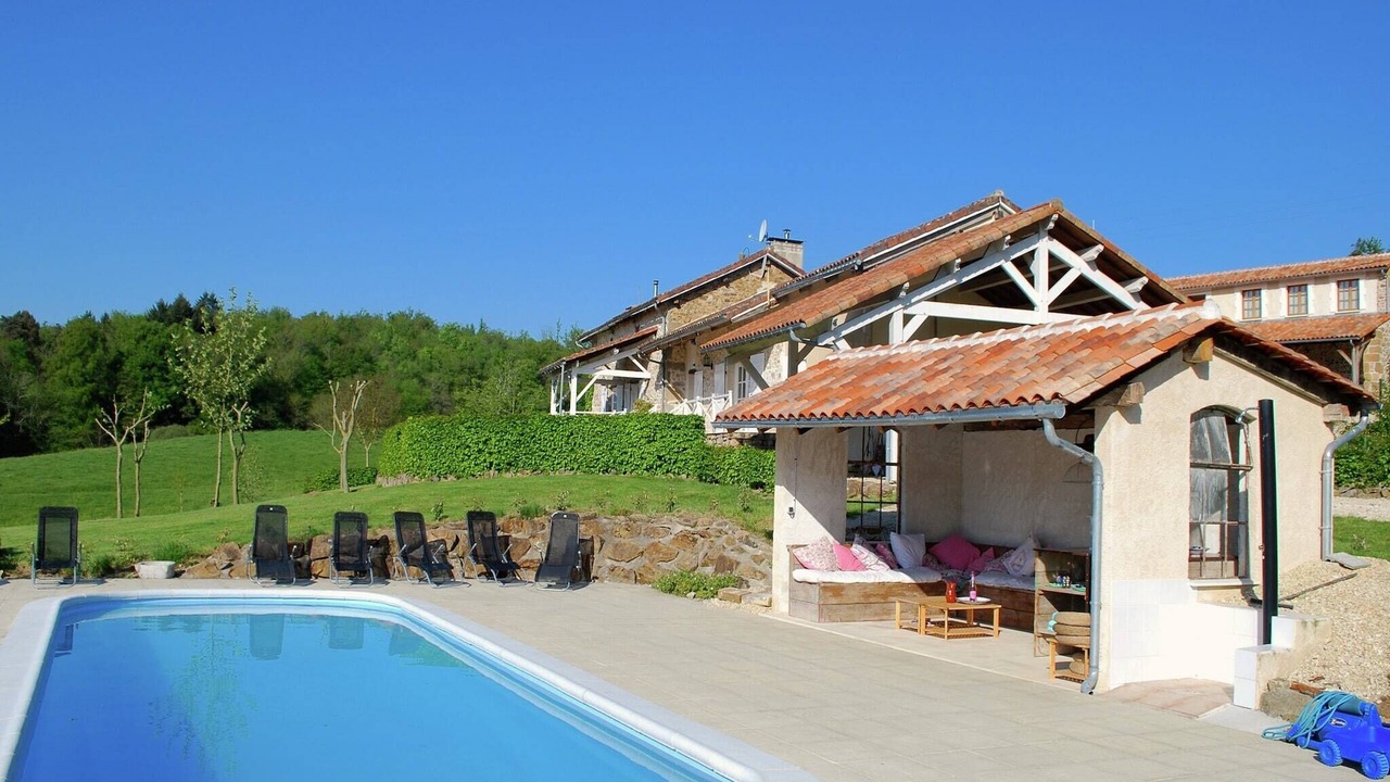 Photo of Outdoor in Roussines