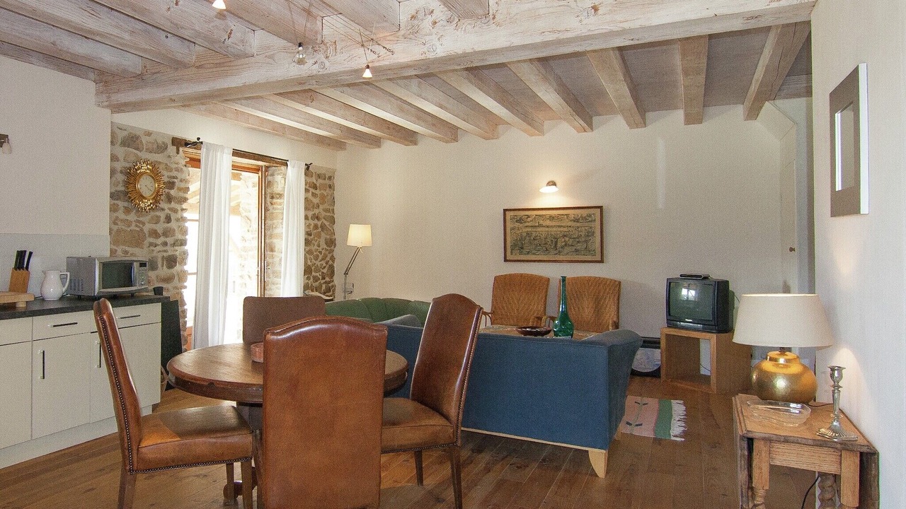 Photo of Livingroom in Roussines